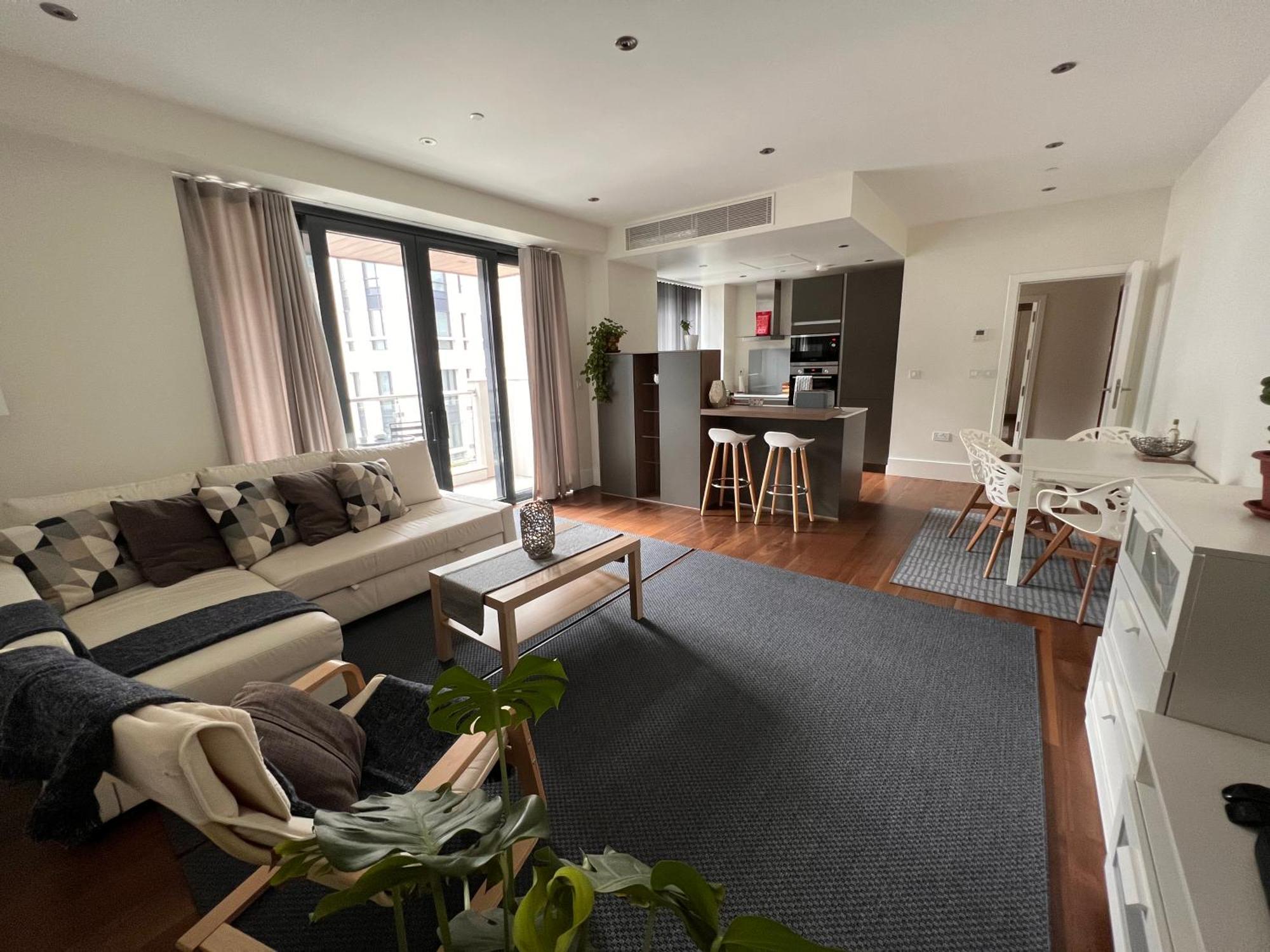 Deluxe 1-Bed Apartment In The City Centre Гібралтар Екстер'єр фото